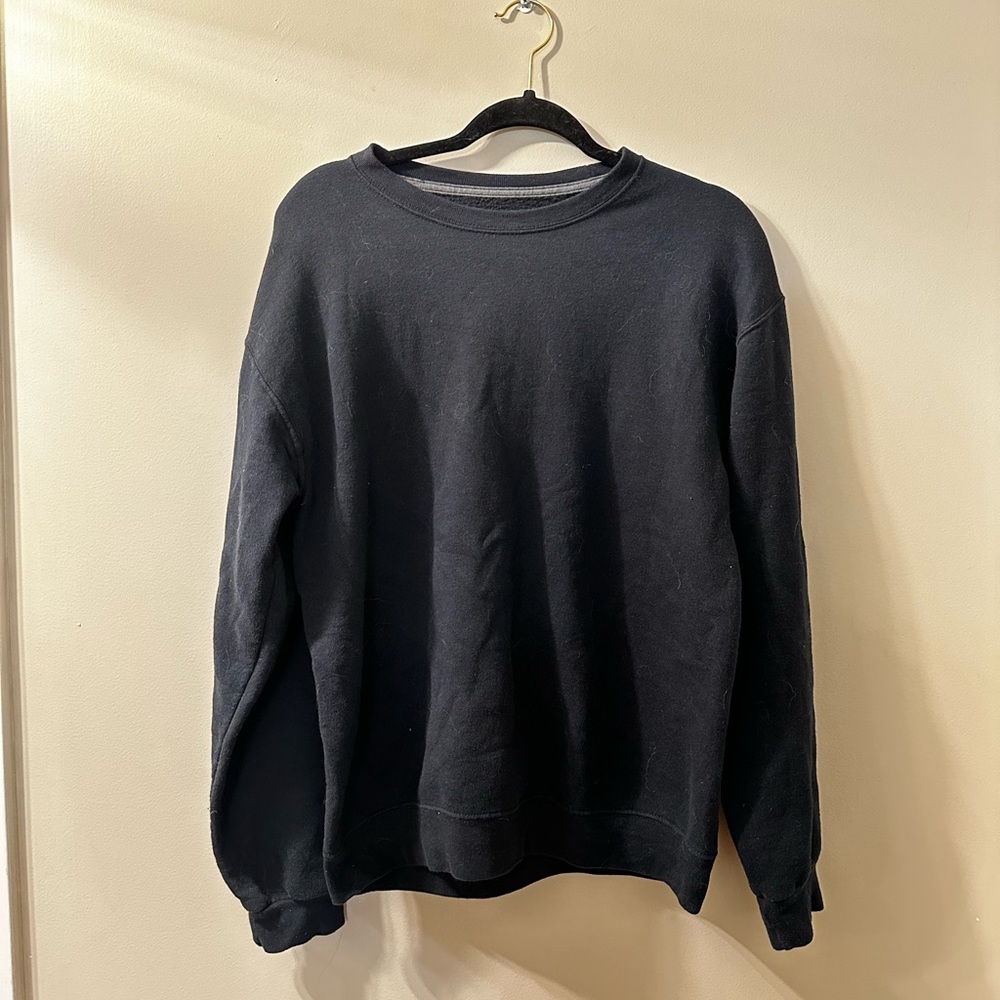 Fruit of the Loom Size Medium Black Crew Neck Sweatshirt